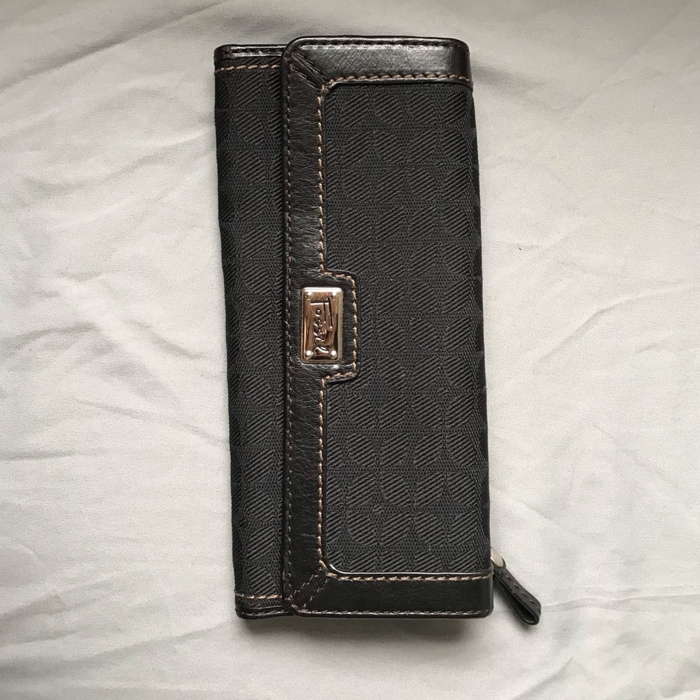 NWOT Vintage Fossil Wallet